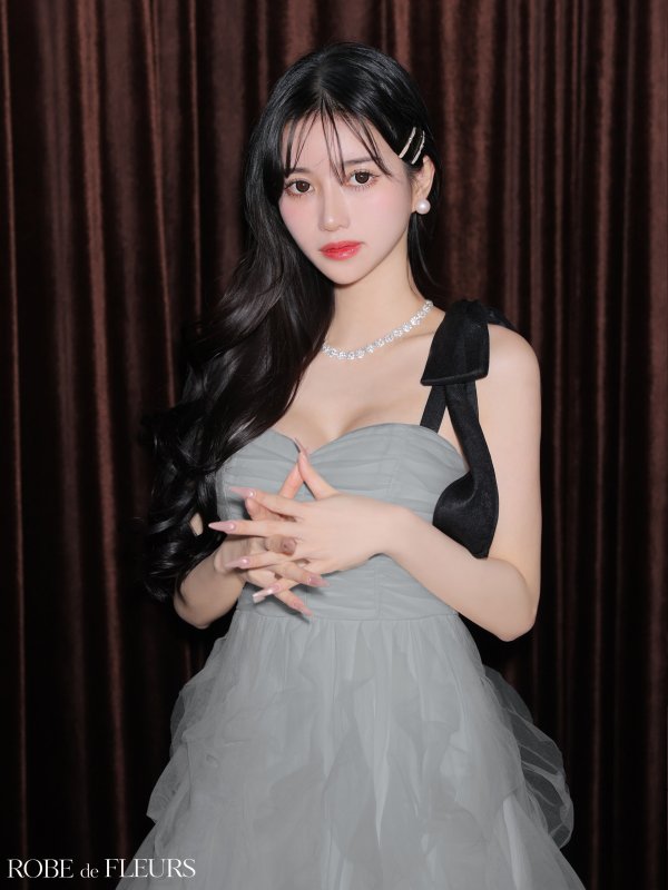 ブルーグレー　モデル：ゆりお　身長：165cm　着用サイズ：Sサイズ