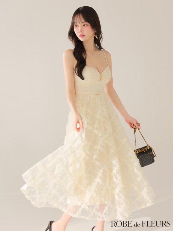 アイボリー モデル：ゆめ　身長：160cm　着用サイズ：Sサイズ