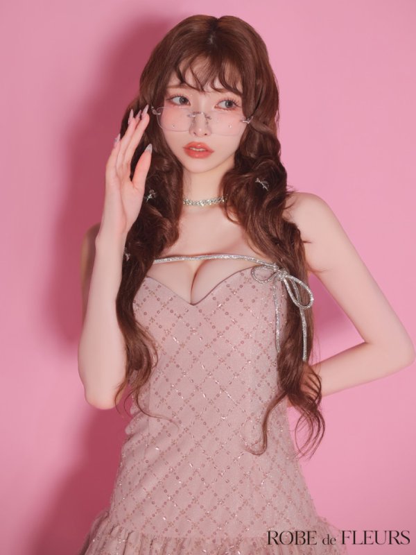 ピンク　モデル：まみ　身長：161cm　着用サイズ：Sサイズ