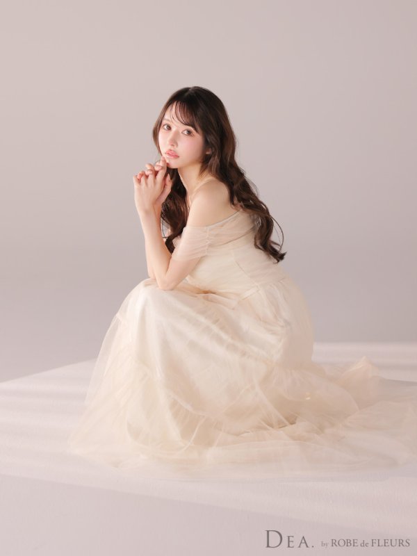 アイボリー モデル：ゆめ　身長：160cm　着用サイズ：Sサイズ