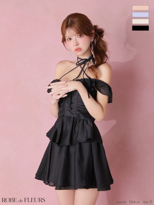 ブラック　モデル：まりん　身長：164cm　着用サイズ：Sサイズ