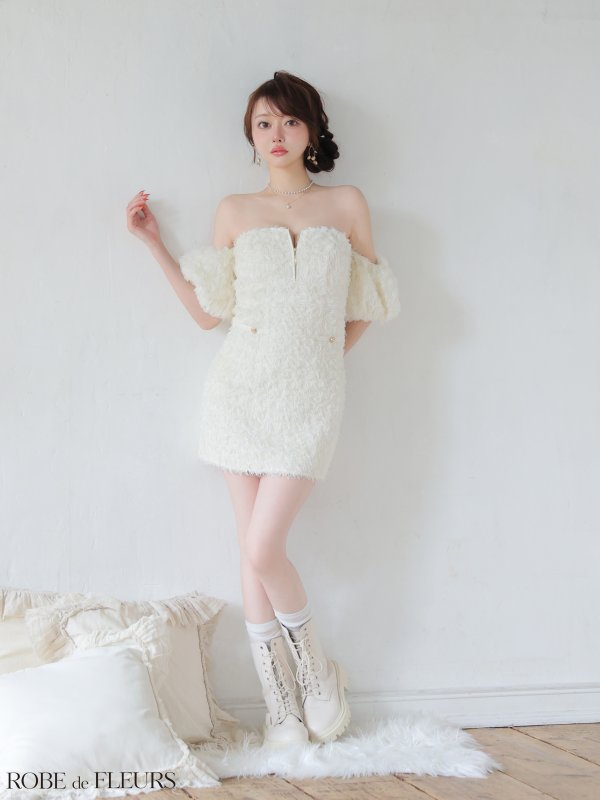 アイボリー　モデル：羽澄まり　身長：166cm　着用サイズ：Sサイズ