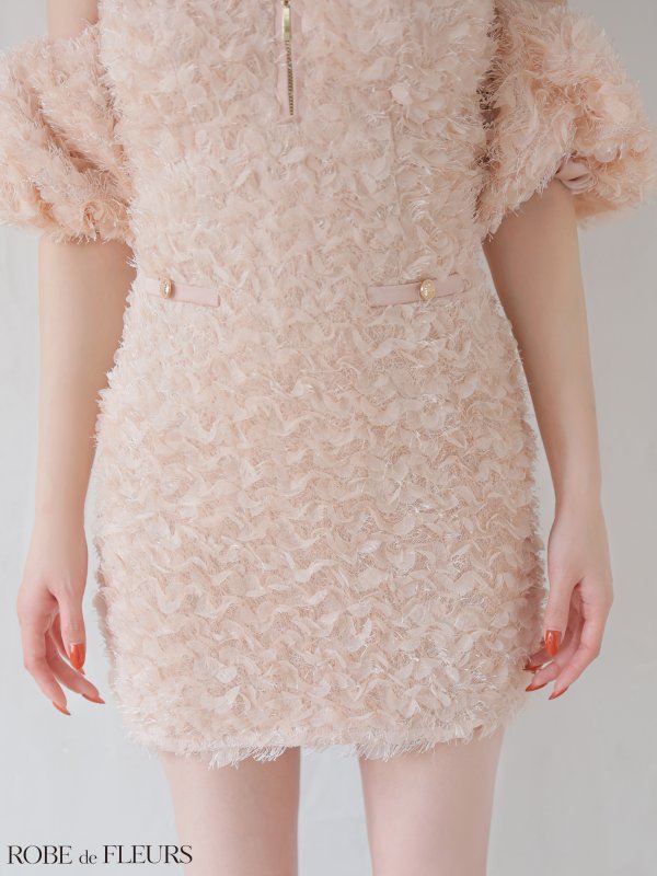 ピンク　モデル：羽澄まり　身長：166cm　着用サイズ：Sサイズ