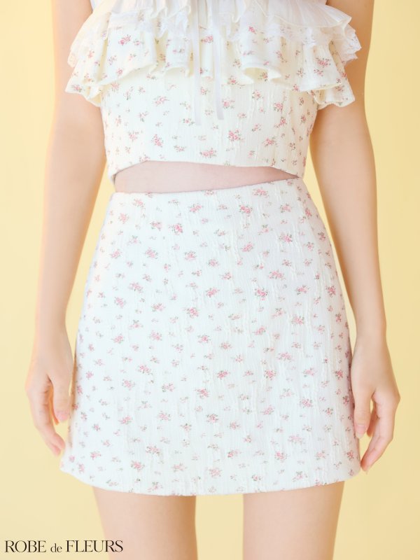 ピンク　モデル：まりん　身長：164cm　着用サイズ：Sサイズ