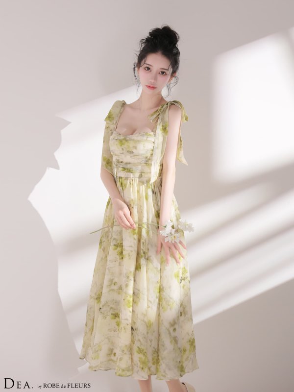 グリーン　モデル：ゆりお　身長：165cm　着用サイズ：Sサイズ