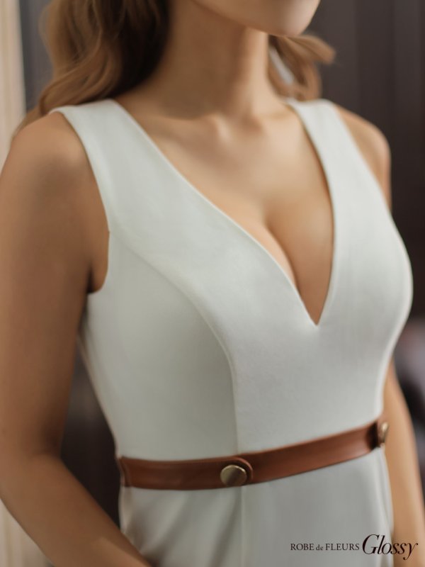 画像37: XSサイズあり【Glossy/グロッシー】カラーパイピング/ フロントジッパー/ ノースリーブ/ ワンカラー/ タイト/ ミニドレス/ キャバドレス【複数品番】[OF2]