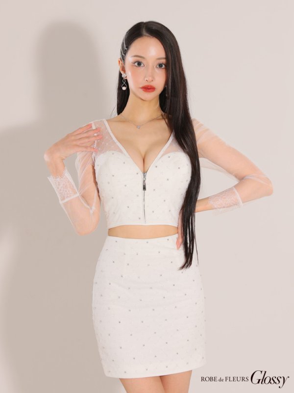 ホワイト モデル:まおちゃる 身長:158cm 着用サイズ:Sサイズ