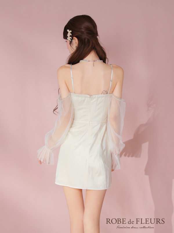 アイボリー モデル:まりん 身長:164cm 着用サイズ:Sサイズ