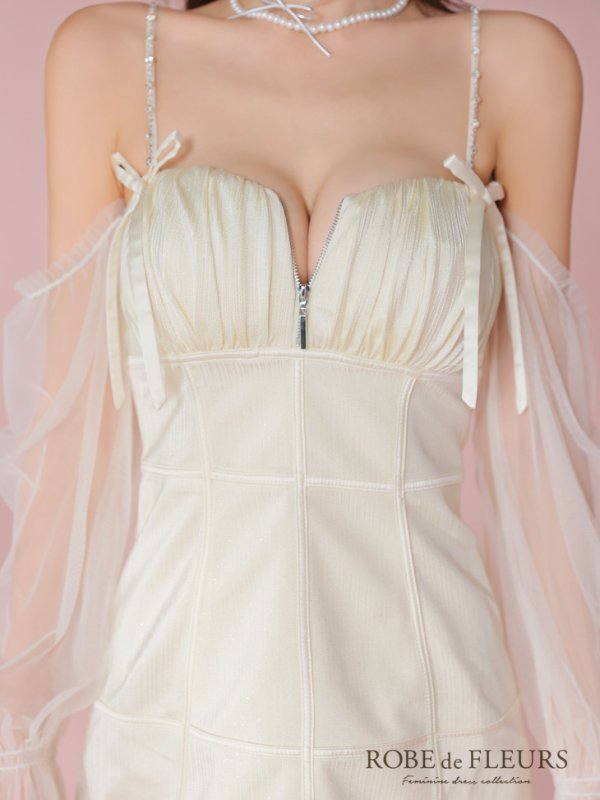 アイボリー モデル:まりん 身長:164cm 着用サイズ:Sサイズ