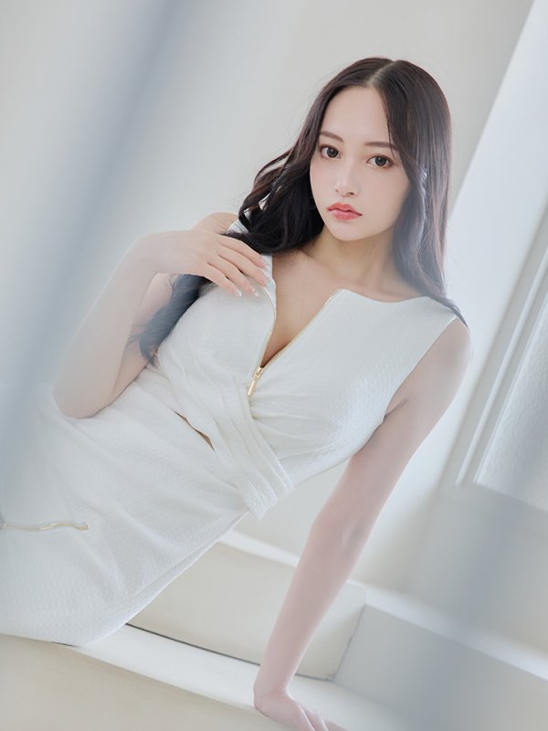 画像5: sugarオリジナルカラー・XSサイズあり【IRMA/イルマ】ワンカラー/ ジップ/ タック/ カットアウト/ ストレッチ/ ノースリーブ/ タイト/ ミニドレス/ キャバドレス【HC02】