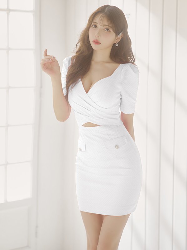 画像8: sugarオリジナルカラー・XSサイズあり【IRMA/イルマ】パフスリーブ/ 半袖/ 袖あり/ ワンカラー/ カットアウト/ ニット/ ストレッチ/ パールボタン/ タイト/ ミニドレス/ キャバドレス【HC02】