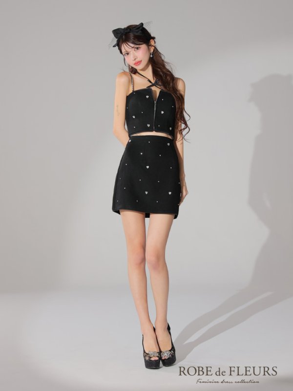 ブラック モデル:まりん 身長:164cm 着用サイズ:Sサイズ