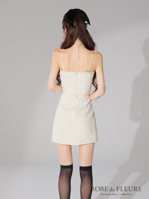 アイボリー モデル:まりん 身長:164cm 着用サイズ:Sサイズ