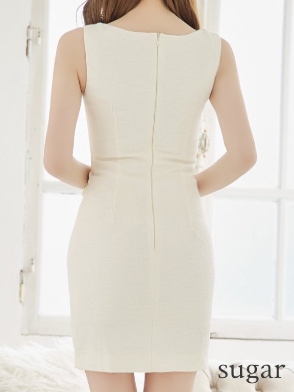 ホワイト モデル：ゆめ　身長：160cm　着用サイズ：Sサイズ