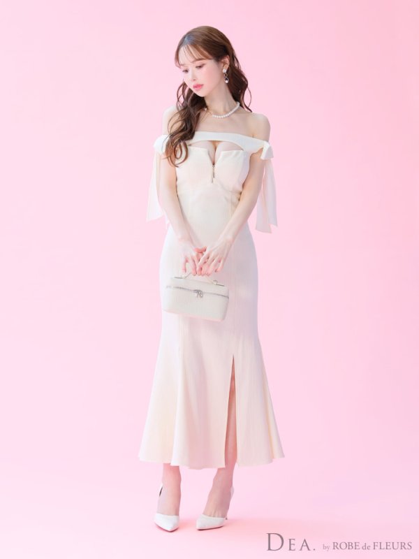 アイボリー モデル:ゆめ 身長:160cm 着用サイズ:Sサイズ