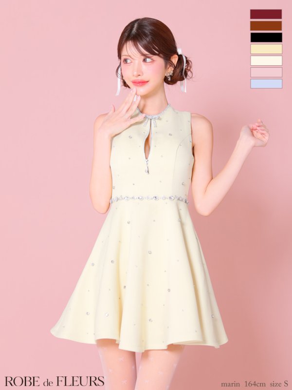 ホワイト モデル:まりん 身長:164cm 着用サイズ:Sサイズ