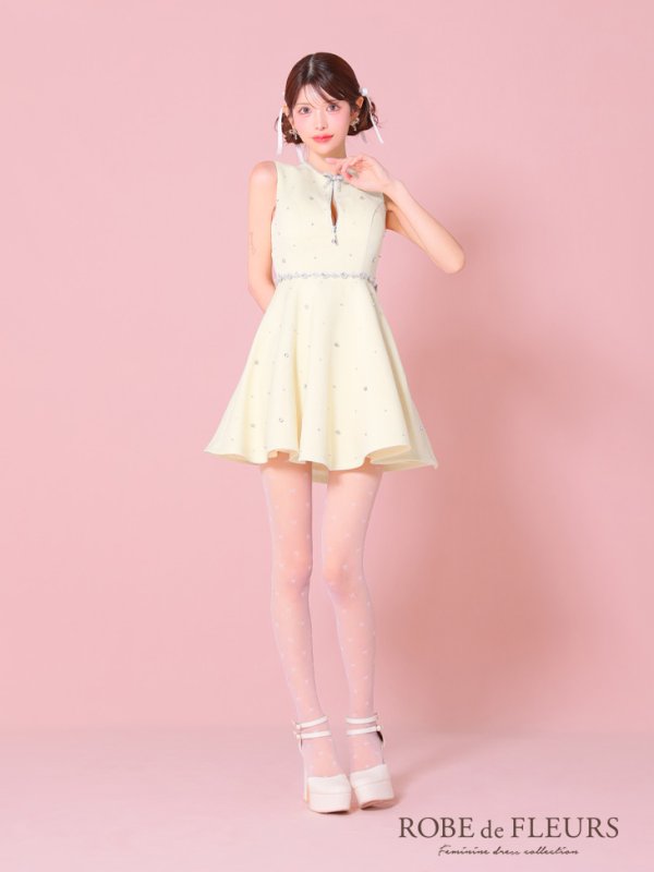 ホワイト モデル:まりん 身長:164cm 着用サイズ:Sサイズ