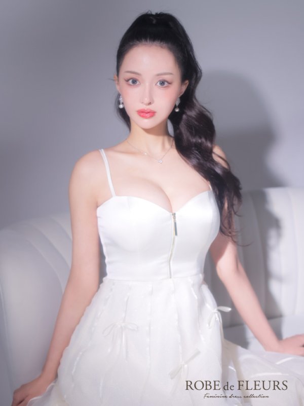 アイボリー モデル：まおちゃる　身長：158cm　着用サイズ：Sサイズ