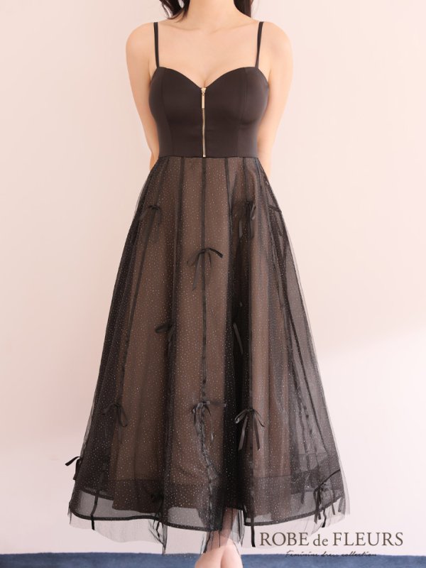 ブラック モデル：ゆりお　身長：165cm　着用サイズ：Sサイズ