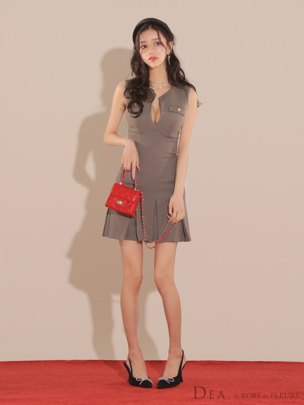 グレー　モデル：ゆりお　身長：165cm　着用サイズ：Sサイズ