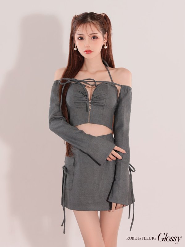 グレー モデル：みみ　身長：162cm　着用サイズ：Sサイズ