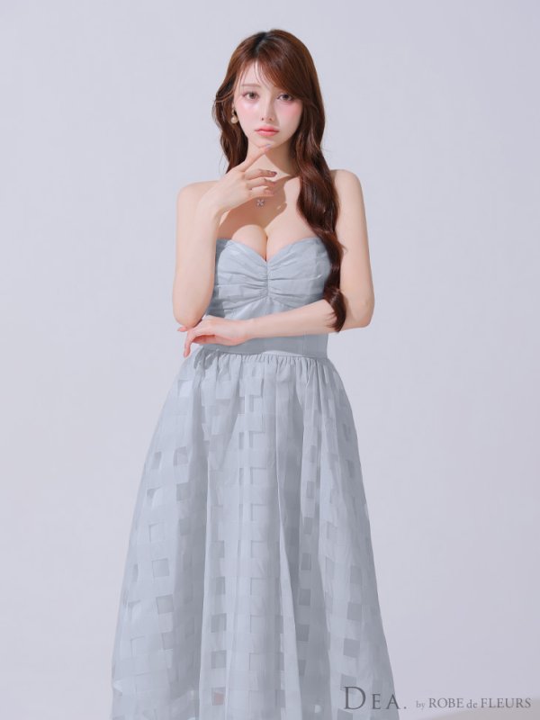 ブルー モデル:ももか 身長:156cm 着用サイズ:Sサイズ