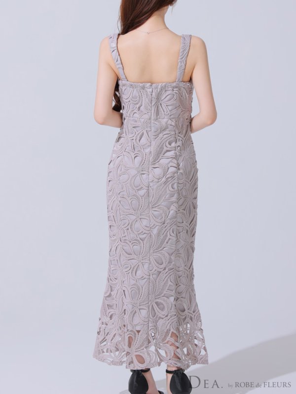 グレージュ モデル:ももか 身長:156cm 着用サイズ:Sサイズ