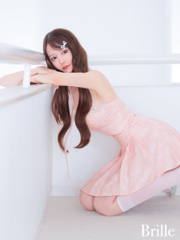 画像2: 【予約商品/5月下旬発送予定】XSサイズあり【brille/ブリエ】【ROBE de FLEURS/ローブドフルール】フラワージャガード/ リボンチョーカー/ フレア/ セットアップ/ ミニドレス/ キャバドレス[OF2]