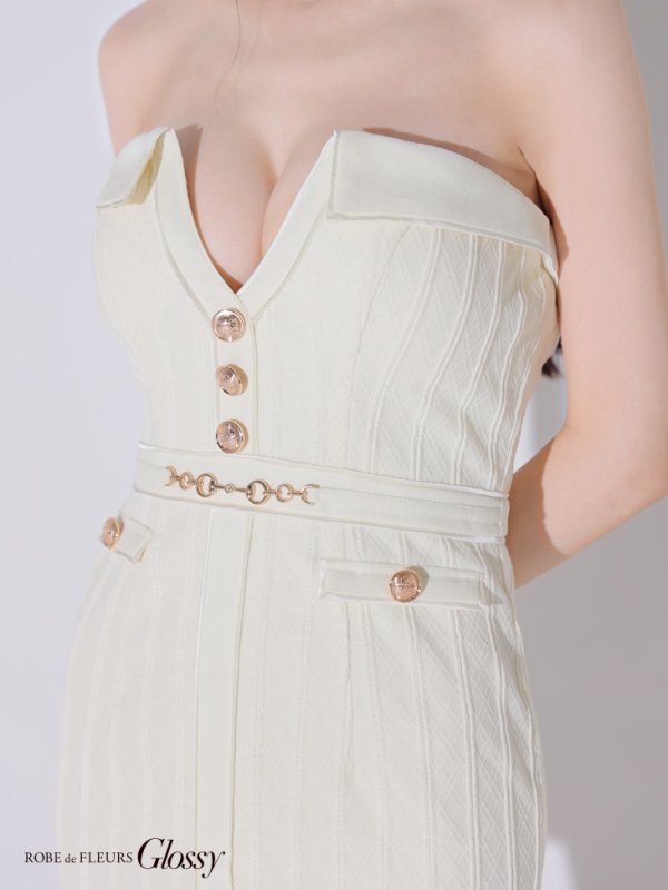 アイボリー モデル:まおちゃる 身長:160cm 着用サイズ:Sサイズ