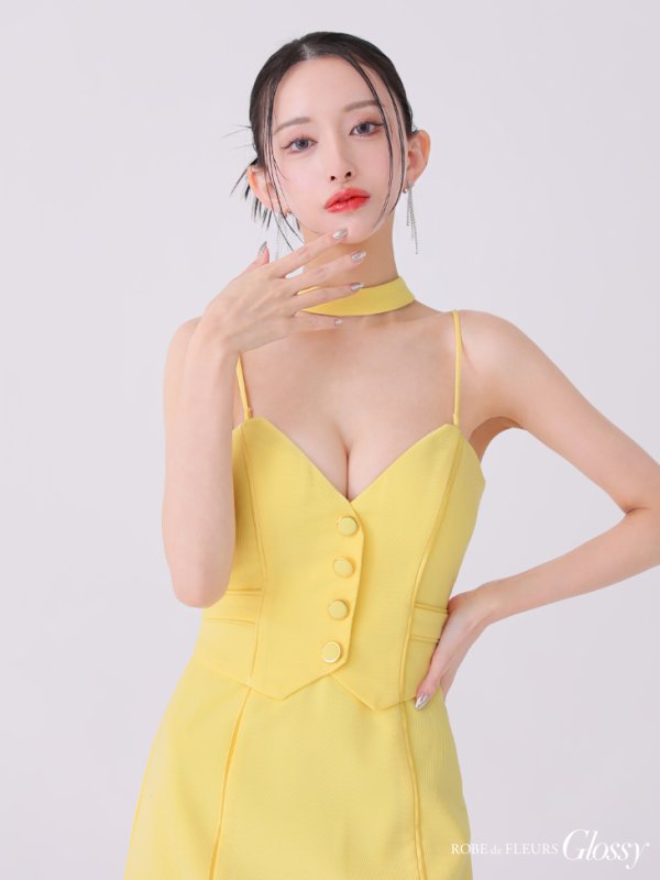 イエロー モデル:まおちゃる 身長:160cm 着用サイズ:Sサイズ