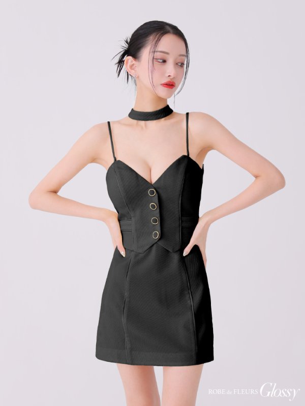 ブラック モデル:まおちゃる 身長:160cm 着用サイズ:Sサイズ