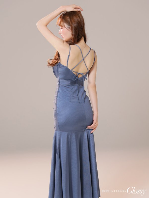 ブルー モデル：ゆめ　身長：160cm　着用サイズ：Sサイズ