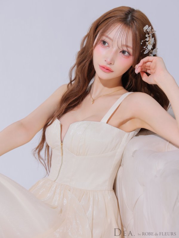 アイボリー モデル:まみ 身長:161cm 着用サイズ:Sサイズ