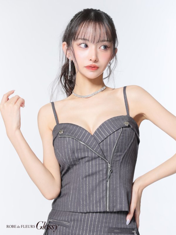 グレー モデル:まおちゃる 身長:160cm 着用サイズ:Sサイズ