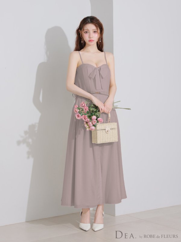 グレージュ モデル：ももか　身長：156cm　着用サイズ：Sサイズ