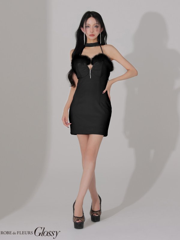 ブラック　モデル：まおちゃる　身長：158cm　着用サイズ：Sサイズ