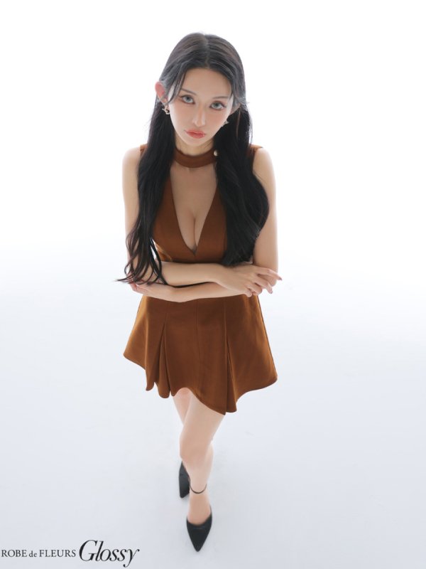 ブラウン モデル：まおちゃる　身長：158cm　着用サイズ：Sサイズ