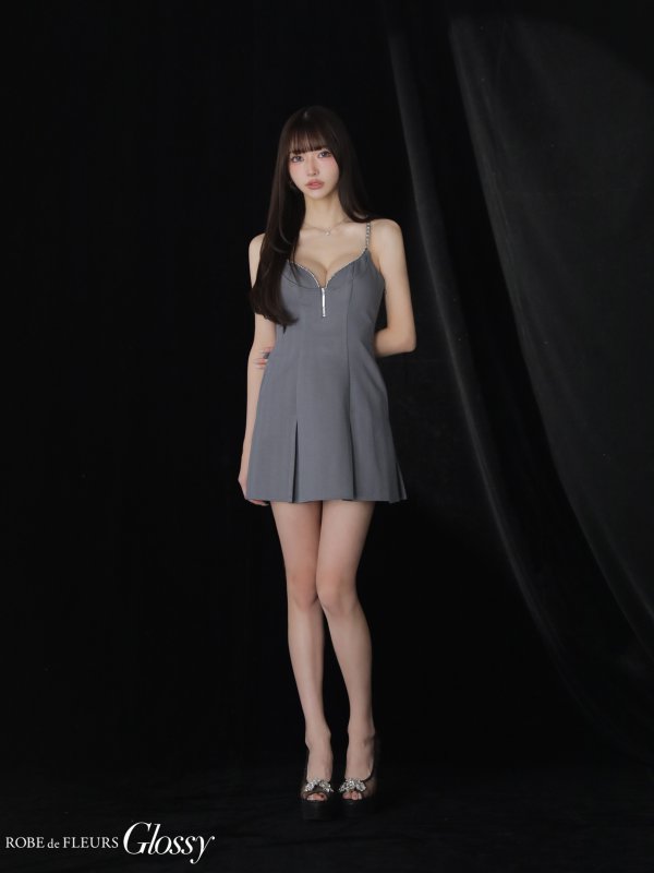 ブルー　モデル：あすか　身長：170cm　着用サイズ：Sサイズ