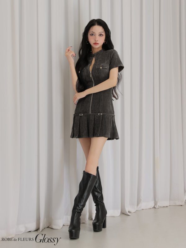 グレー モデル：まおちゃる　身長：158cm　着用サイズ：Sサイズ