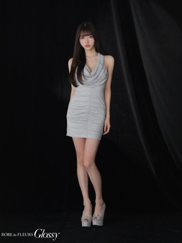 ホワイト　モデル：あすか　身長：170cm　着用サイズ：Sサイズ