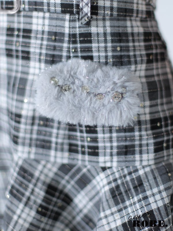 画像15: XSサイズあり【ANIER./アニエル】【ROBE de FLEURS/ローブドフルール】Fluffy cute check bear setup mini dress/ セットアップ/ 2ピース/ キャミソール/ コスプレ/ファー/ フレア/ ミニドレス/ キャバドレス[YMT]