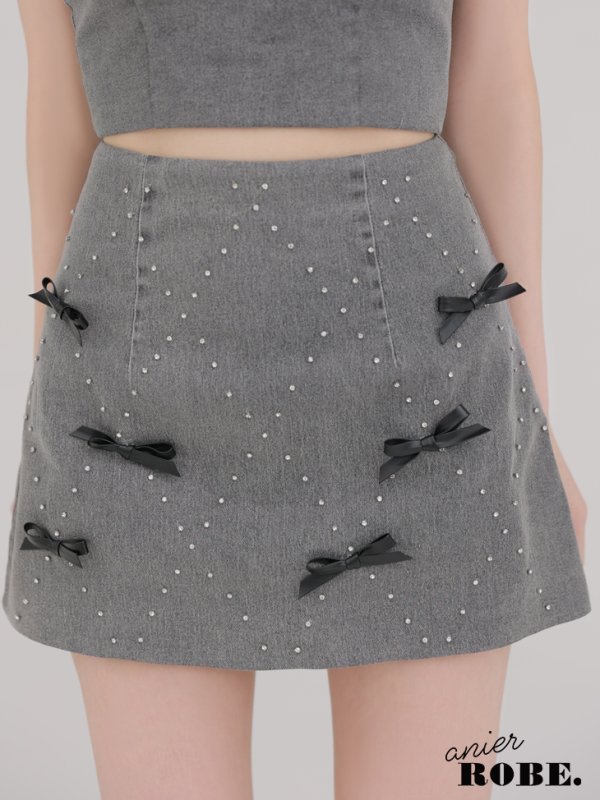 グレー モデル:れいな先生 身長:163cm 着用サイズ:Sサイズ