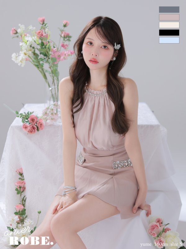 ピンクベージュ モデル：ゆめ　身長：160cm　着用サイズ：Sサイズ