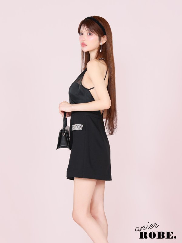 ブラック モデル：まりん　身長：164cm　着用サイズ：Sサイズ