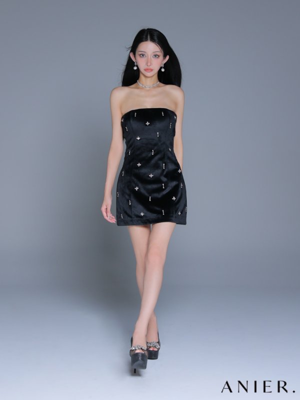 ブラック　モデル：まおちゃる　身長：158cm　着用サイズ：Sサイズ