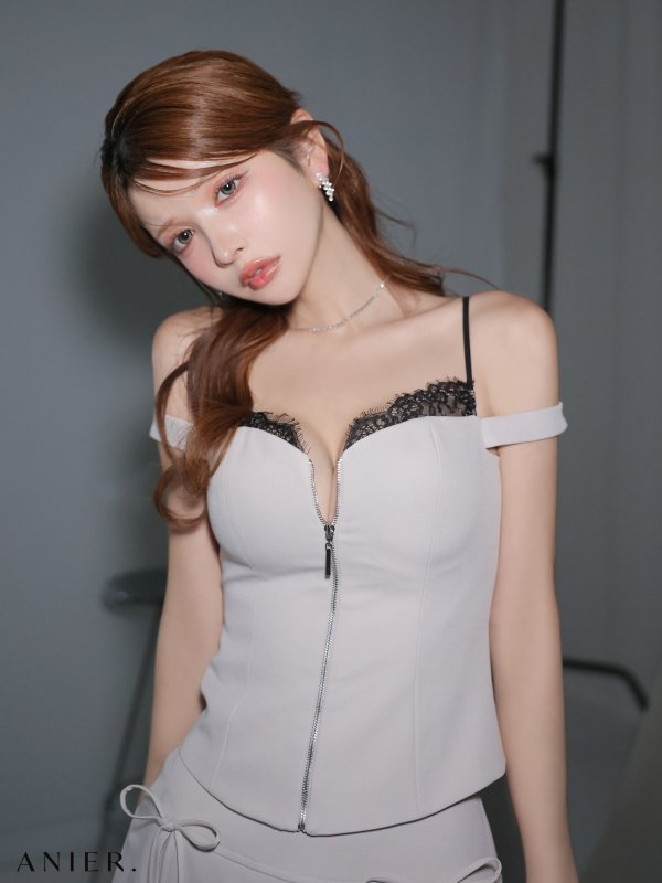 ライトグレー　モデル：まりん　身長：164cm　着用サイズ：Sサイズ