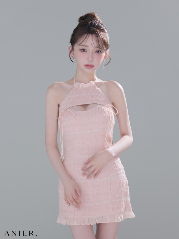 ピンク　モデル：はな　身長：159cm　着用サイズ：Sサイズ