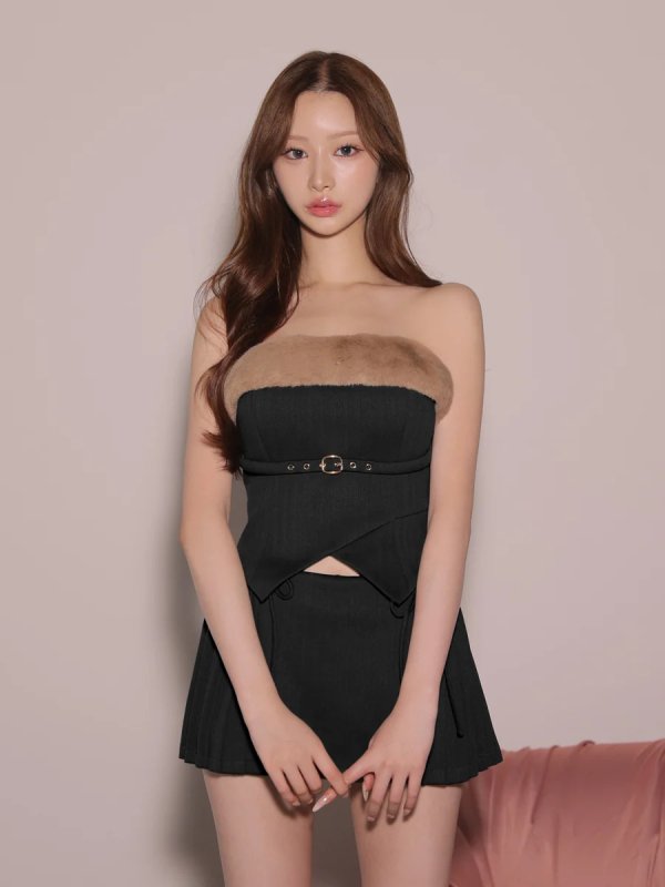 ブラック　モデル：かりん　身長：165cm　着用サイズ：Sサイズ