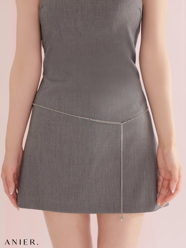 グレー モデル：はな　身長：159cm　着用サイズ：Sサイズ