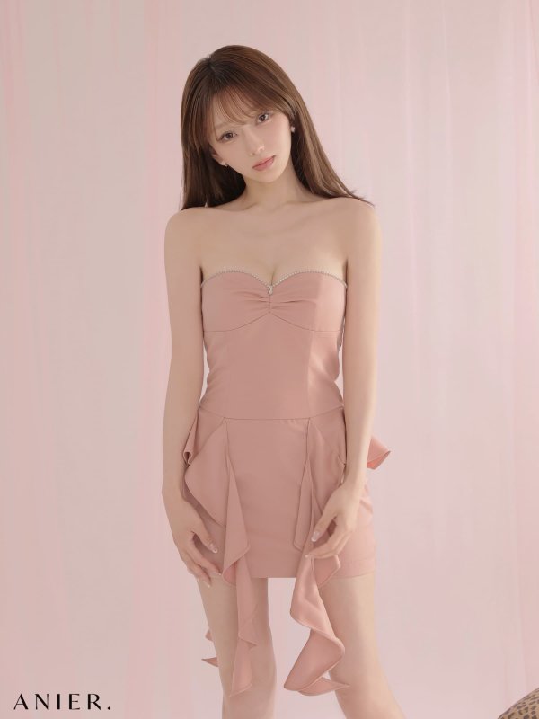 ピンク　モデル：はな　身長：159cm　着用サイズ：Sサイズ